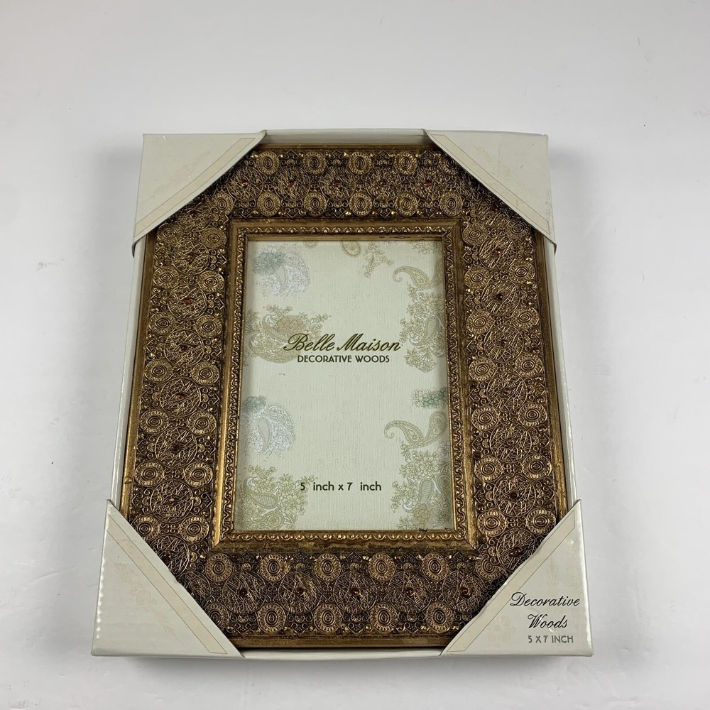 Belle Maison Decorative Woods Metallic Gold Embossed & Jeweled 5x7in Frame 6134‎
